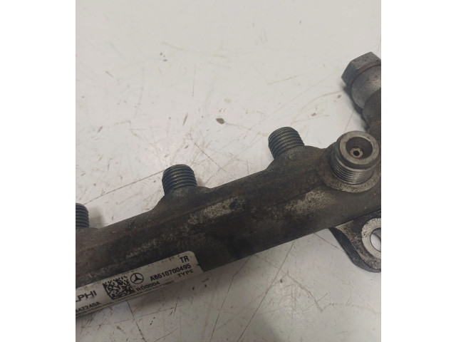 Vstřikovací lišta A6510700495 Mercedes-Benz E A207