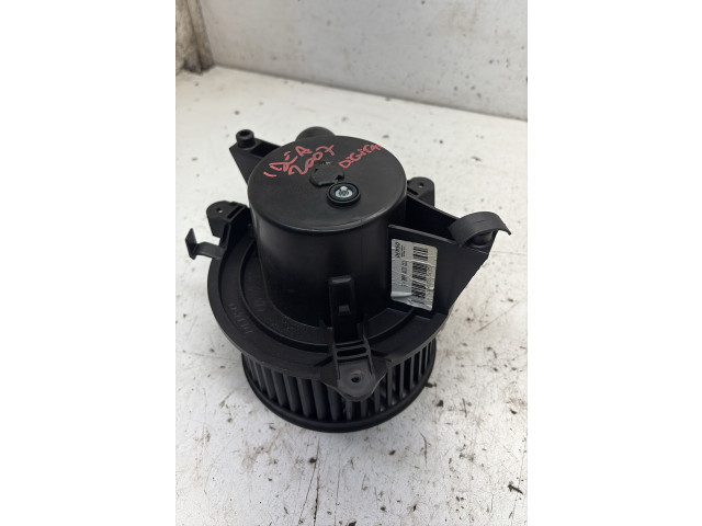 Вентилятор печки Fiat Idea