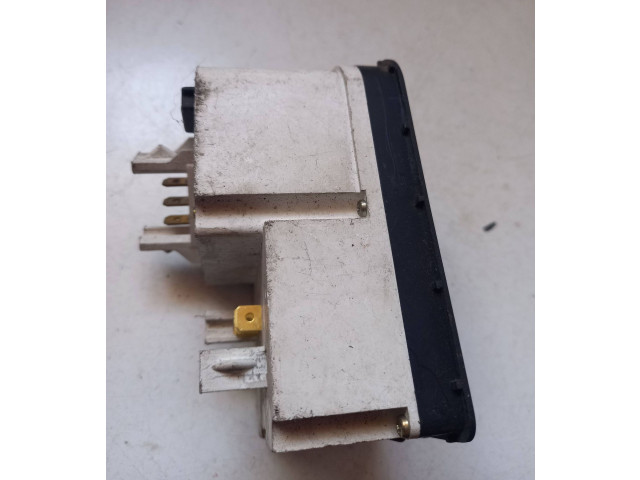 Дисплей    S9513334, 27190   Saab 9000 CD