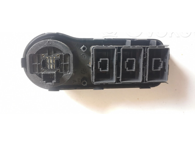 Комплект блоков управления 8200796642--A Dacia Duster