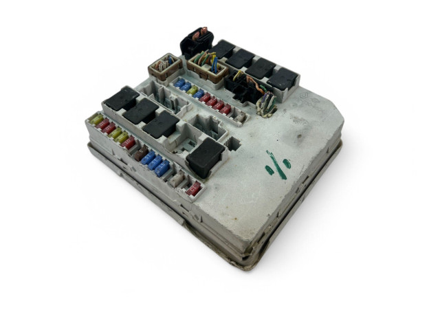 Pojistková skříňka PPT30M10 Nissan Versa 2007