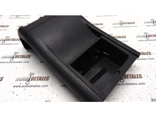 Задняя воздушная решётка