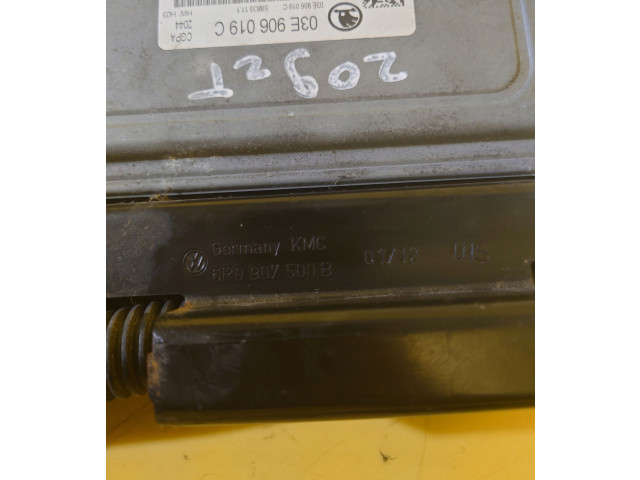 Блок управления двигателя RZ4R1P2K7   Skoda Fabia Mk2 (5J)