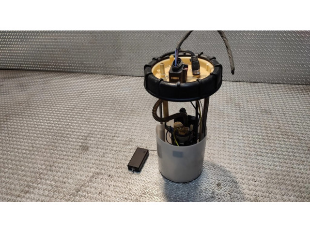 Насос топлива (в топливном баке)