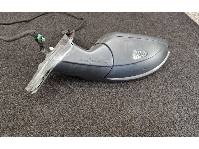 Zpětné zrcátko Volkswagen PASSAT B7 2011