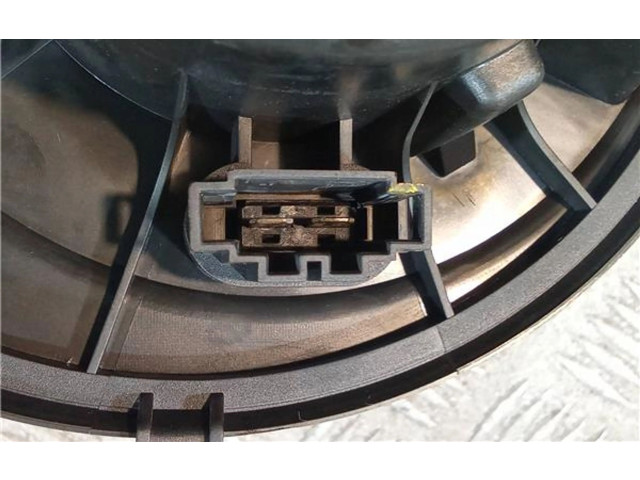 Вентилятор печки 1K1819015C, 998800U Volkswagen Caddy