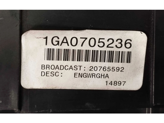 Блок предохранителей  P20765592   Cadillac CTS    