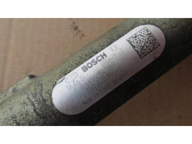 Топливная рампа    Jeep Cherokee III KJ  