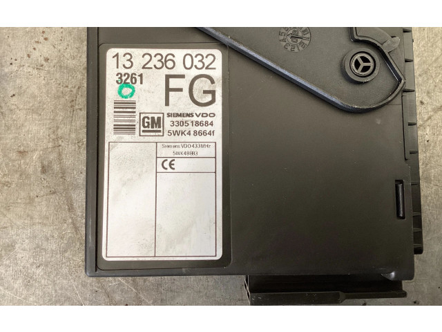 Блок комфорта 330518684, 13236032 Opel Meriva A