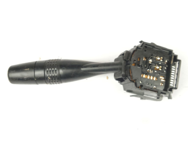 Ручка стеклоочистителей Mitsubishi Montero