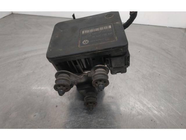 Блок АБС 1K0907379AC Volkswagen Golf Plus 2005 - 2013 года
