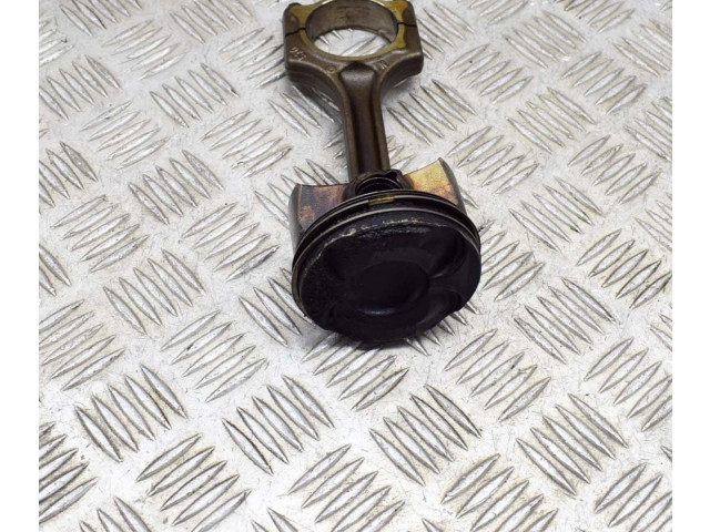 Píst 7621253, 7601181 BMW 1 F20 F21 N13 B16 A