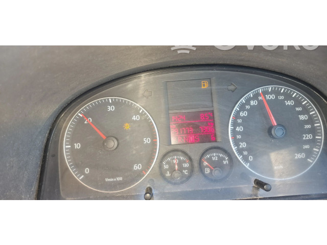 Řídící jednotka 03G906021PD, 0281014073   Volkswagen Caddy 2010