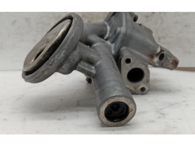 Масляный насос  AAA 021115109B  Ford Galaxy 