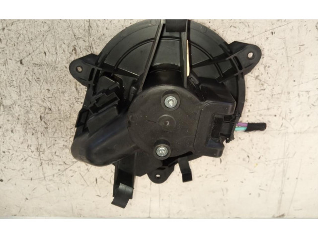 Вентилятор печки 77362775, 199A3000 Fiat Idea