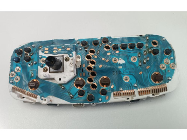 Pojistková skříňka Спидометр (приборный щиток) MR559166   Mitsubishi L200 1996