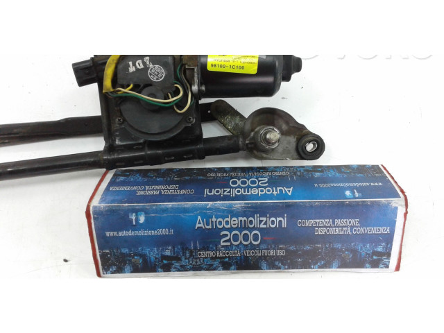 Моторчик дворников     Hyundai Getz