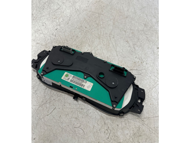 Панель приборов 216774992 Dacia Duster