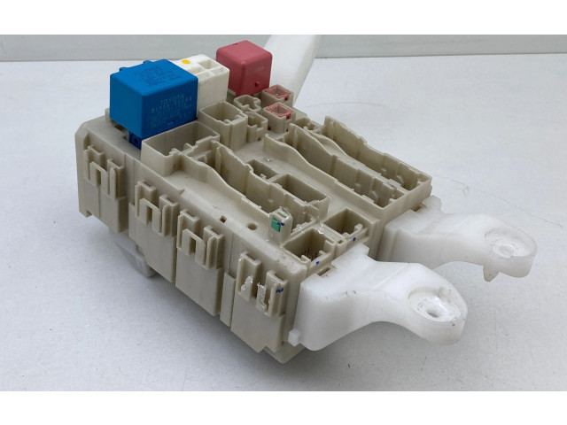 Pojistková skříňka 827300F070C, 15759D29 Toyota Verso 2010