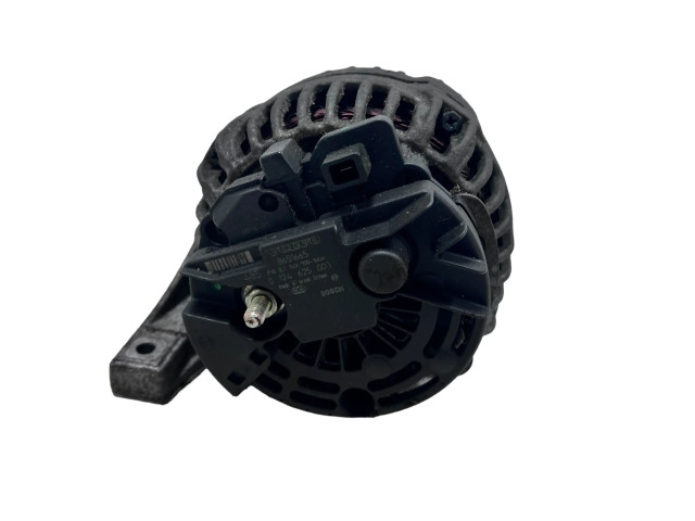 Генератор 8651665, 0124625003   Volvo XC90      