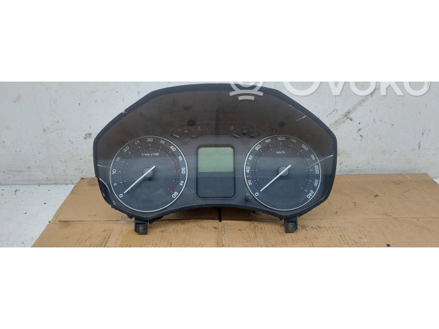 Панель приборов 1Z0920812D, V1610036   Skoda Octavia Mk2 (1Z)       