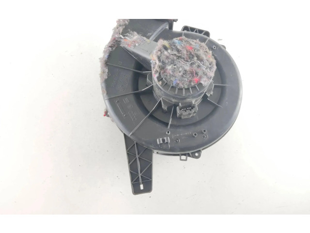 Вентилятор печки 6Q1819015J, Y1551 Skoda Roomster (5J) 2009