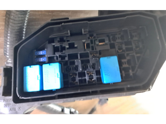 Блок предохранителей 06173W Volvo S90, V90