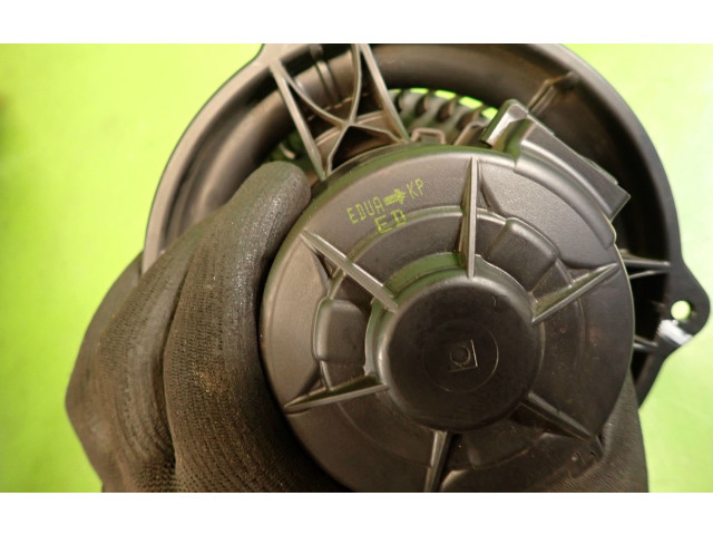 Вентилятор печки KIA Ceed