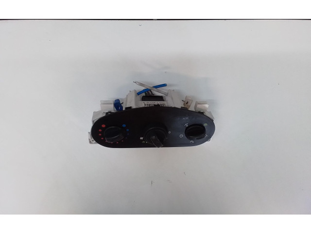 Блок управления климат-контролем    Dacia Duster