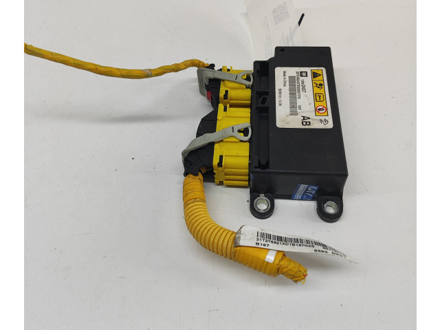 Блок подушек безопасности 13582437   Chevrolet Orlando