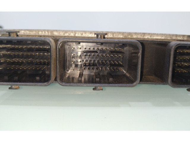 Блок управления двигателя 237102937R Dacia Logan I