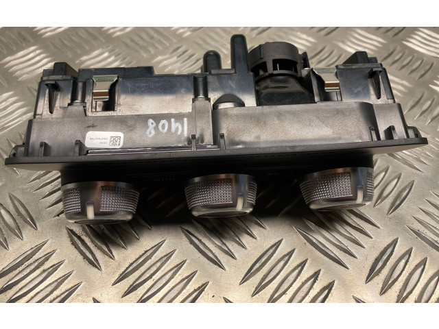 Блок управления климат-контролем 8XA820043 Audi S1