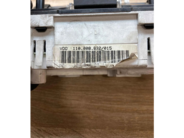 Přístrojová deska  Mercedes-Benz SLK R170 1996 1705402311  