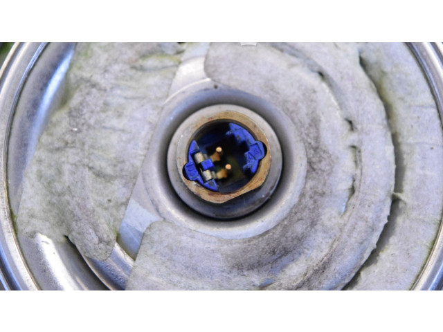 Подушка безопасности водителя 8E0880201K   Audi A6 S6 C5 4B