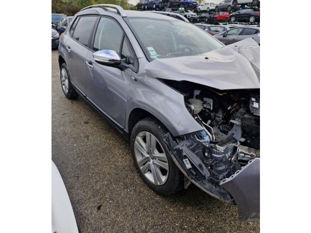 Блок предохранителей     Peugeot 2008 I    