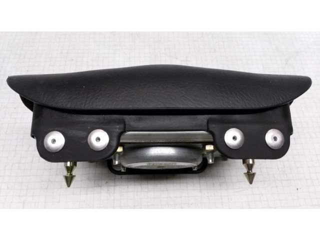 Подушка безопасности водителя 1U0880201K, 132905200 Skoda Octavia Mk1 (1U)