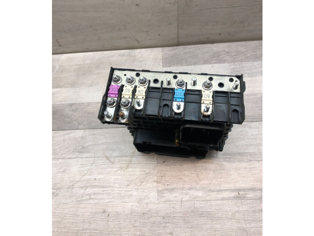 Блок предохранителей 1K0937124H, 015345021 Audi A3 S3 8L