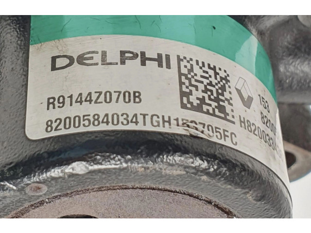 Vstřikovač 8200584034 Renault Clio III