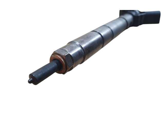 Vstřikovač 059130277Q   Audi A8 S8 D3 4E    ASB 