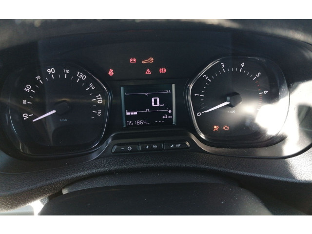 Přístrojová deska Peugeot Expert 2020 9837472880