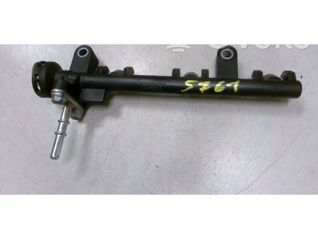 Топливная рампа 23814-00010   Citroen C1  