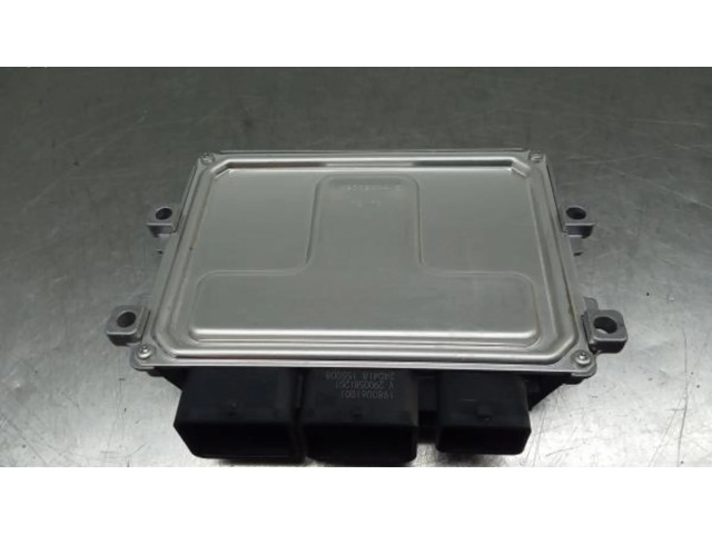 Блок управления двигателя 9819657880 Citroen C3 Aircross