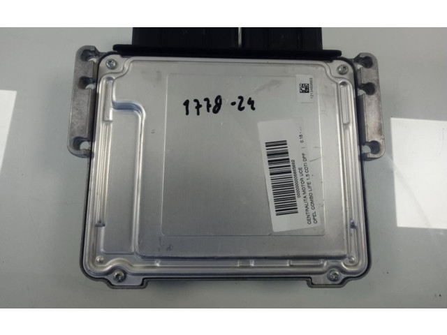 Блок управления двигателем Блок управления 9845780880   Opel Combo D