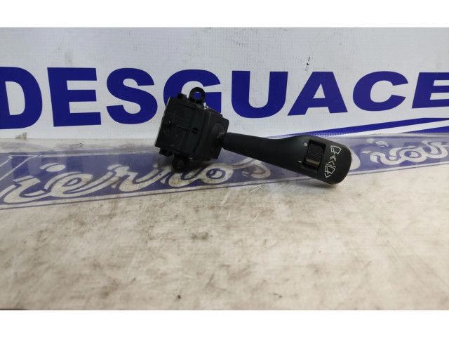 Включатель стеклоочистителей BMW X3 E83