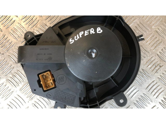 Вентилятор печки 740221233F, 8D1820021 Skoda Superb B5 (3U)