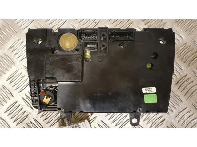 Блок управления климат-контролем 9494249   Volvo S80