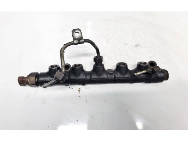 Vstřikovací lišta Toyota Previa (XR30, XR40) II