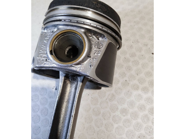 Ojnice  04L105401A    Audi A6 S6 C8 4K  