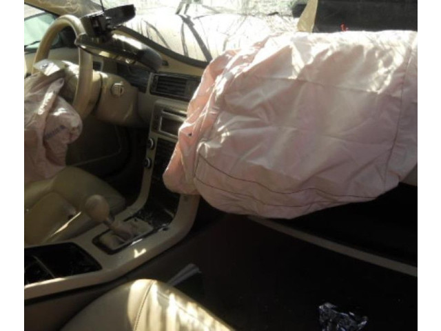 Моторчик дворников 31333456 Volvo V70