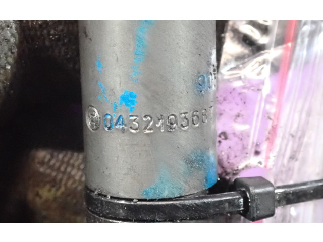 Vstřikovač 90501560, 90501560 Opel Zafira A